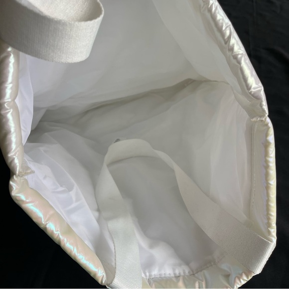 BATH & BODY WORKS IRIDESCENT TOTE BAG NEW WITH TAG 2023!-Retails $112 - Picture 7 of 8